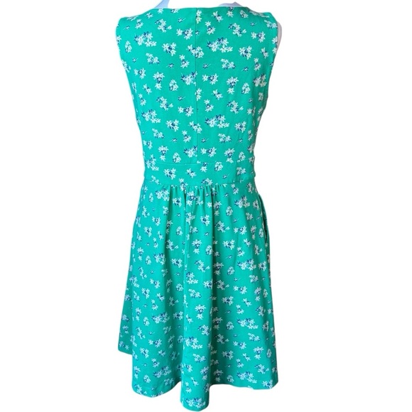 Lands’ End Fit & Flare Floral Dress Green White Size M Petite - Picture 5 of 11